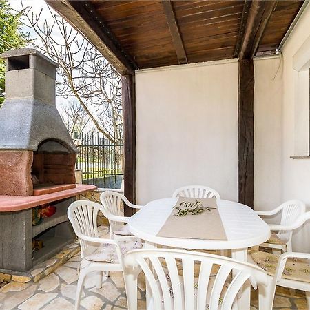 Apartmani Bregovec Maslenica Esterno foto