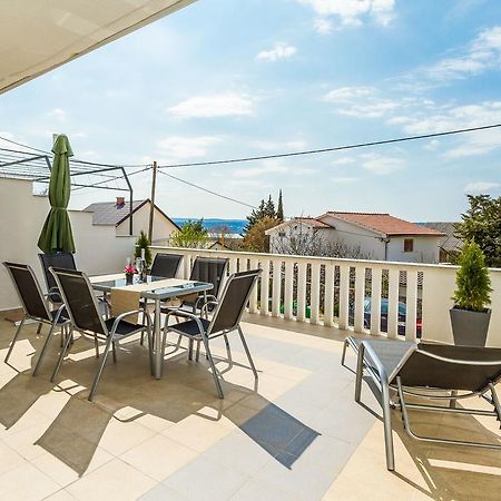 Apartmani Bregovec Maslenica Esterno foto