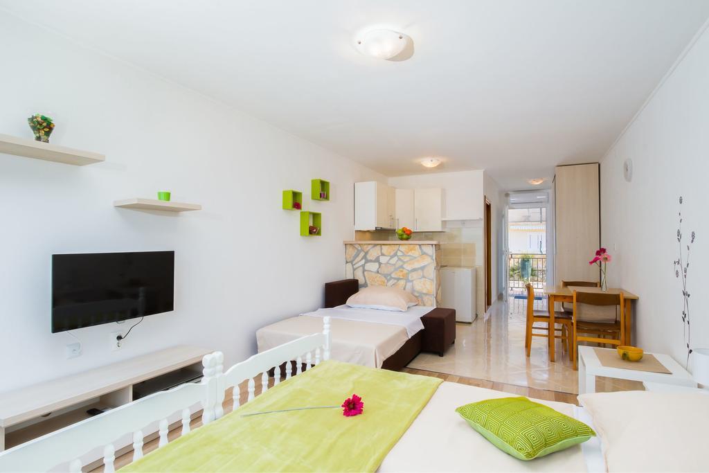 Apartmani Bregovec Maslenica Esterno foto