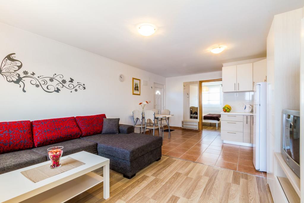 Apartmani Bregovec Maslenica Esterno foto